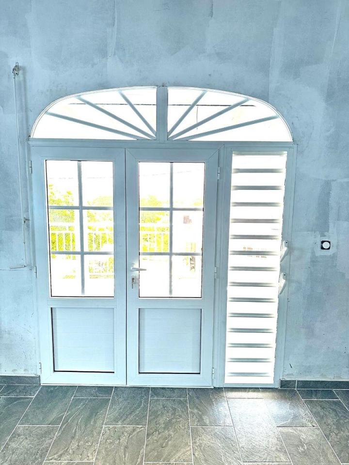 Installation de porte en aluminium Guadeloupe